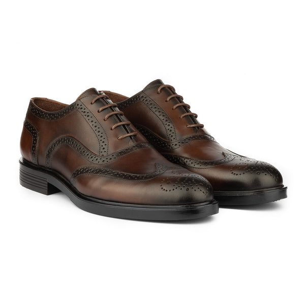 Vatrina Genuine Leather Wingtip Oxfords - Brown